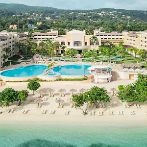 Iberostar Waves Rose Hall 5*, Montego Bay Jamajka